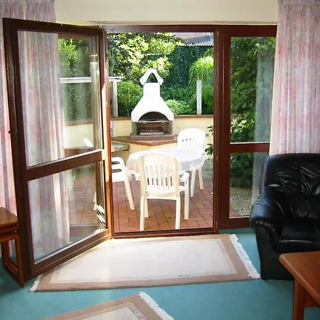 Familie Heisch - Gemuetliches Mit Terrasse Und Strandkorb *